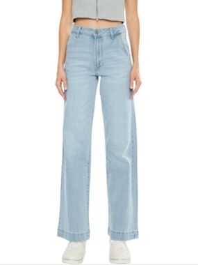 NWOT KanCan Celine Light Blue Ultra High-Rise Wide Leg Jeans